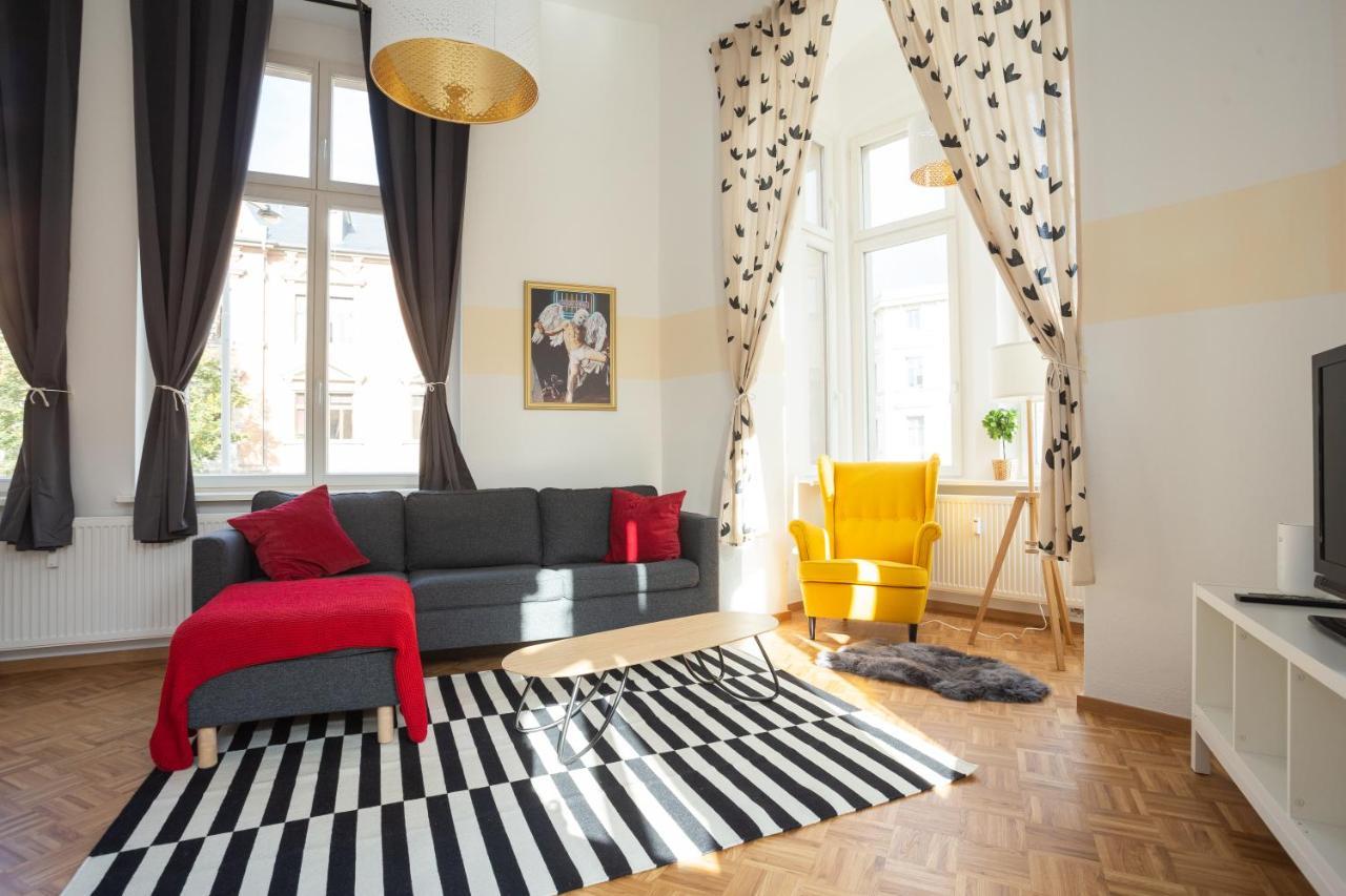 FULL HOUSE Premium Apartments - Halle Paulusviertel Exterior foto