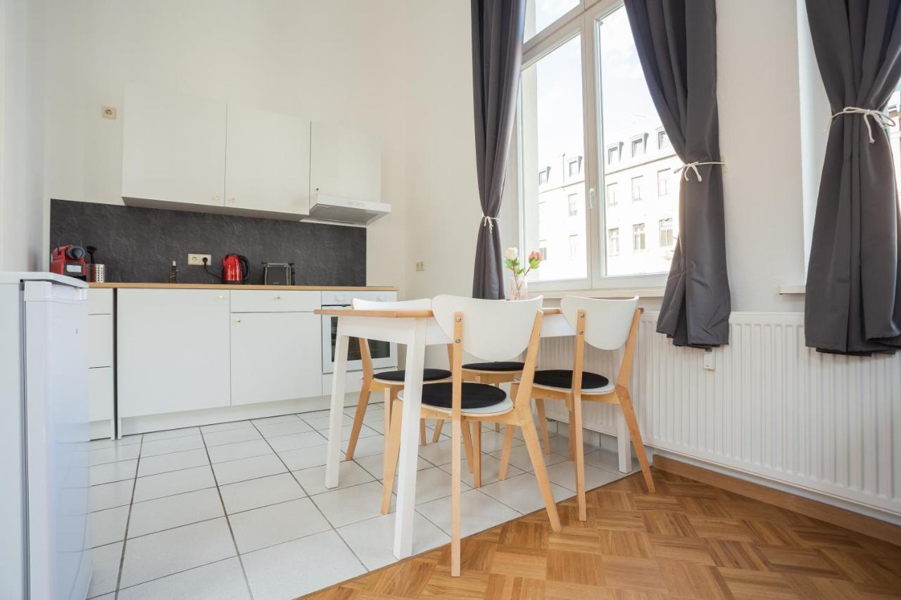 FULL HOUSE Premium Apartments - Halle Paulusviertel Exterior foto