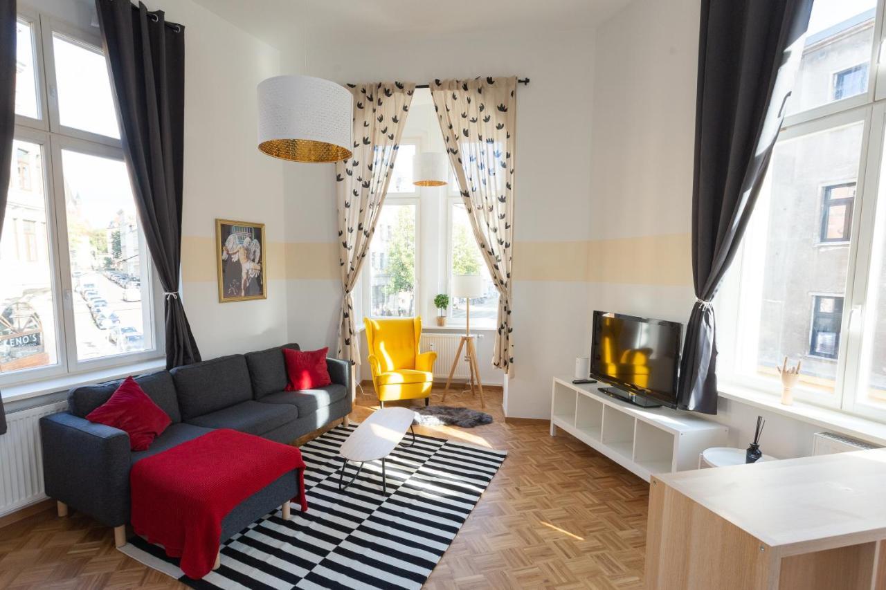 FULL HOUSE Premium Apartments - Halle Paulusviertel Exterior foto